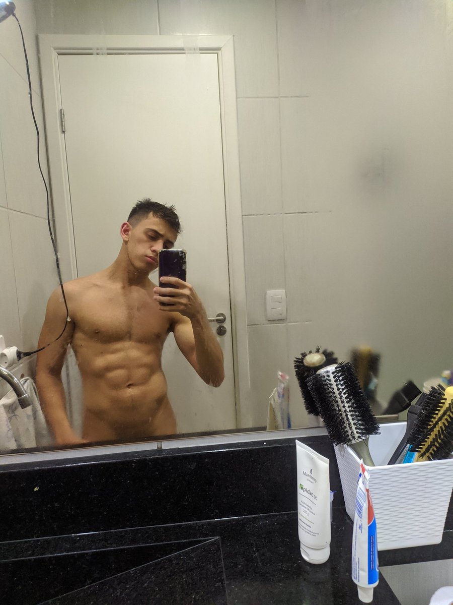 judinhojupiter's tweet image. 500 compartilhamentos pra sair a parte de baixo