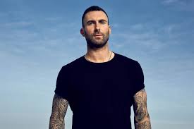 dream925fm's tweet photo. Np Nobody's love - @maroon5 // #AfterDark with @SoulSistaNeka #HotButtons  #Opinionpoll https://t.co/4R4yCTXBHo