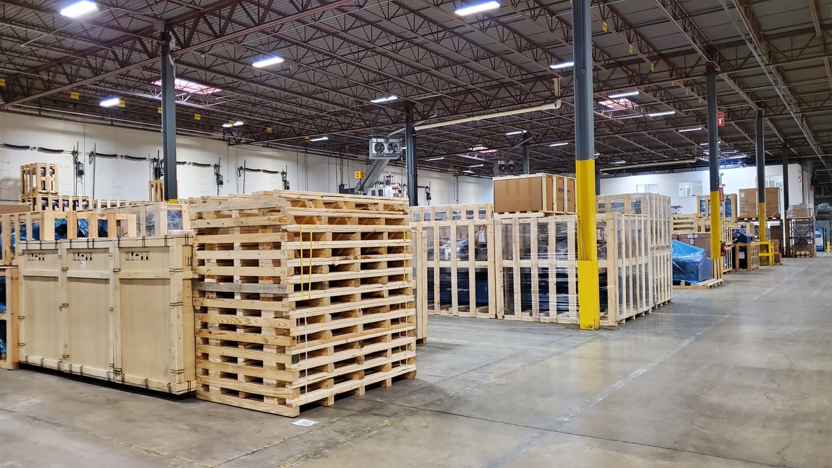 mrcompanies's tweet image. Crates upon crates ready to ship! 👊 
We are working hard for the #MRBlueCrew! 🙌 🔥 🤖 

#automaticscreenprinting #crates #readytoship #shipping #sportsman #cobra #gauntlet #screenprinting #merch #equipment #screenprintingpress #sickprints #screenprinter #plastisol #waterbased