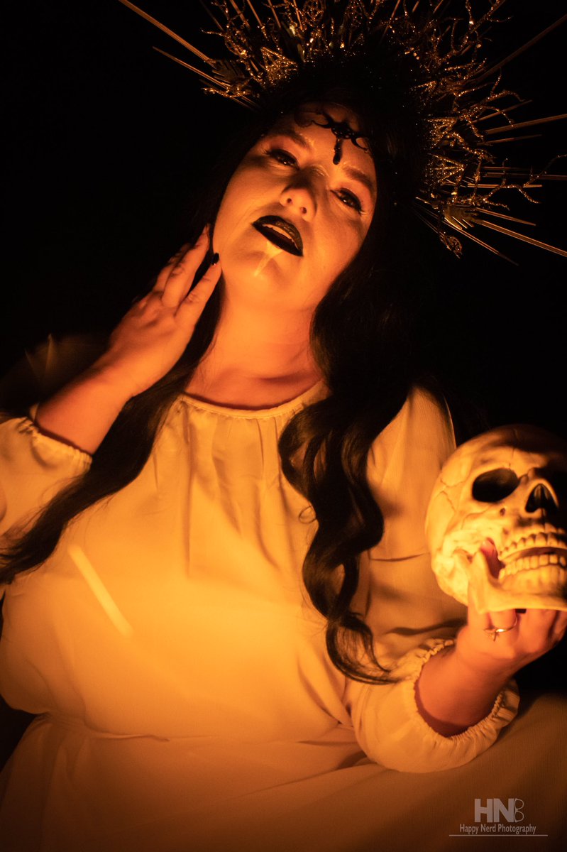 HappyNerdPhoto1's tweet photo. Check out this dope shot of @BaronessVonT look at our other content on Instagram as well!
#halloween #cosplay #cult #ritual #creativephotography #creativecosplaysmg #creativecosplays #witchyvibes #cospositive #spooky #fall #fire #goddess #cosplayphotographer #cosplayphotography https://t.co/mBfm3KBBuP