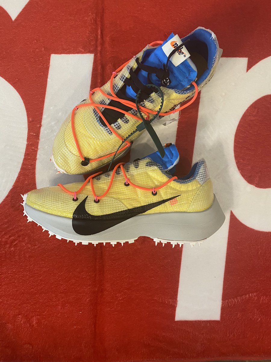 Overratedplug's tweet image. Nike Vapor Street Off-White Tour Yellow (W) 🔥📦

#OverRated | The Best