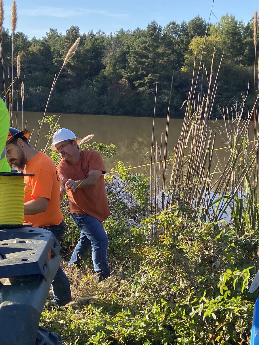 MpulseFiber's tweet photo. Crossing the waterway https://t.co/plvLnQIG8p