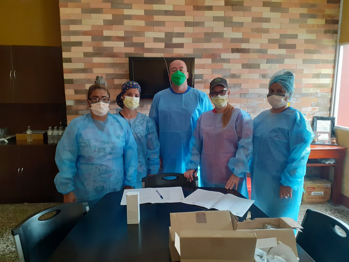 bmc_om's tweet photo. Nuestra BMC en Jalapa celebramos los 22 años de cooperación entre ambos países..
#22AñosBMCGuatemala
#CubaCoopera 
#CubaSalvaVidas https://t.co/savX8vWjHk