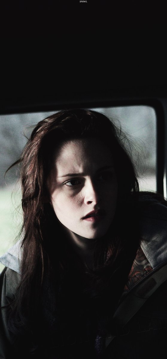 iphwl's tweet image. Twilight (2008)
HQ:
19 Colored.
imgur.com/a/dFZuaE0
20 B&amp;amp;W.
imgur.com/a/d9AXkTc