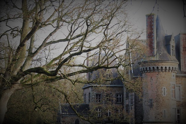 Chateau de Chassilly tweet media