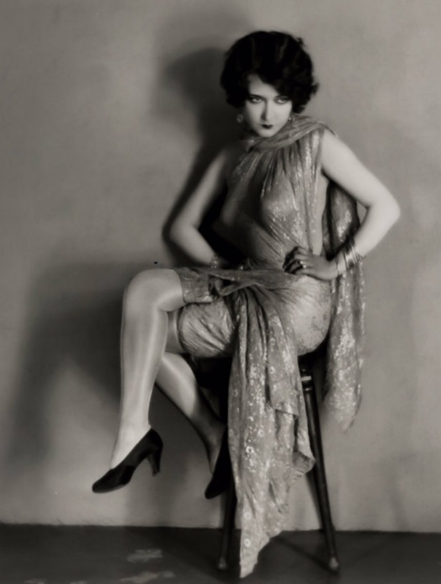 Photographer Focus: Clarence Sinclair Bull - Dorothy Sebastian, late 1920’s...