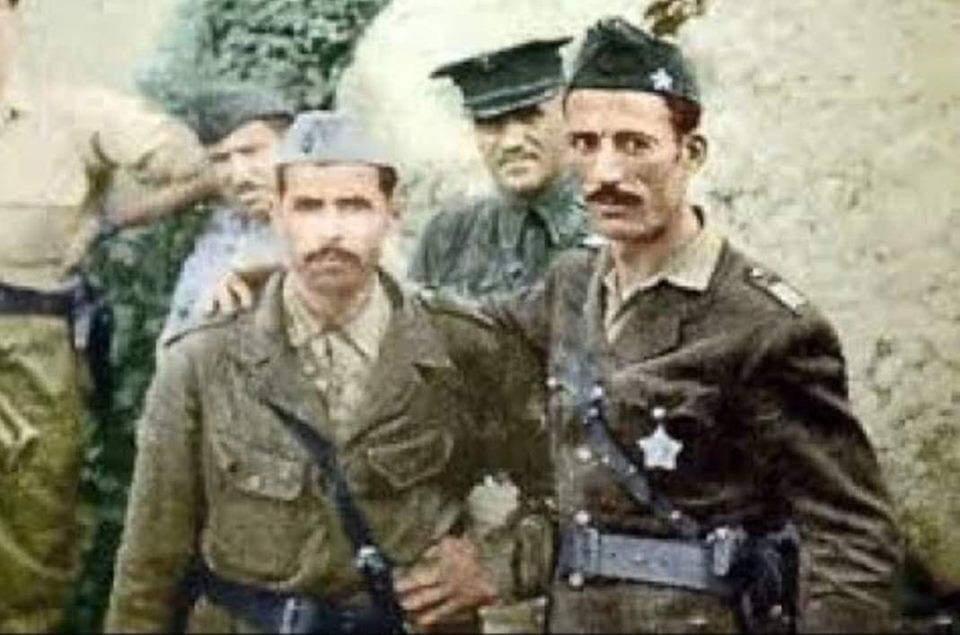 AY_Saidani's tweet photo. Toute mes condoléances à toutes sa famille, triste de perdre un homme de son envergure😢

L'histoire n'oubliera pas son dévouement pour l'#Algérie du temps de la guerre jusqu'à son implication et loyauté au #Hirak, ça lui à couter un emprisonnement injuste.

Paix à son âme #RipLB https://t.co/srXJeFivhW
