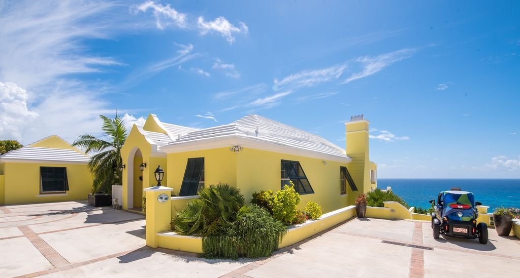 RentalSouthern's tweet photo. #Southern #View #Luxury #Home Rental in Bermuda https://t.co/9bHMCT6WKk https://t.co/eX540kOfkk