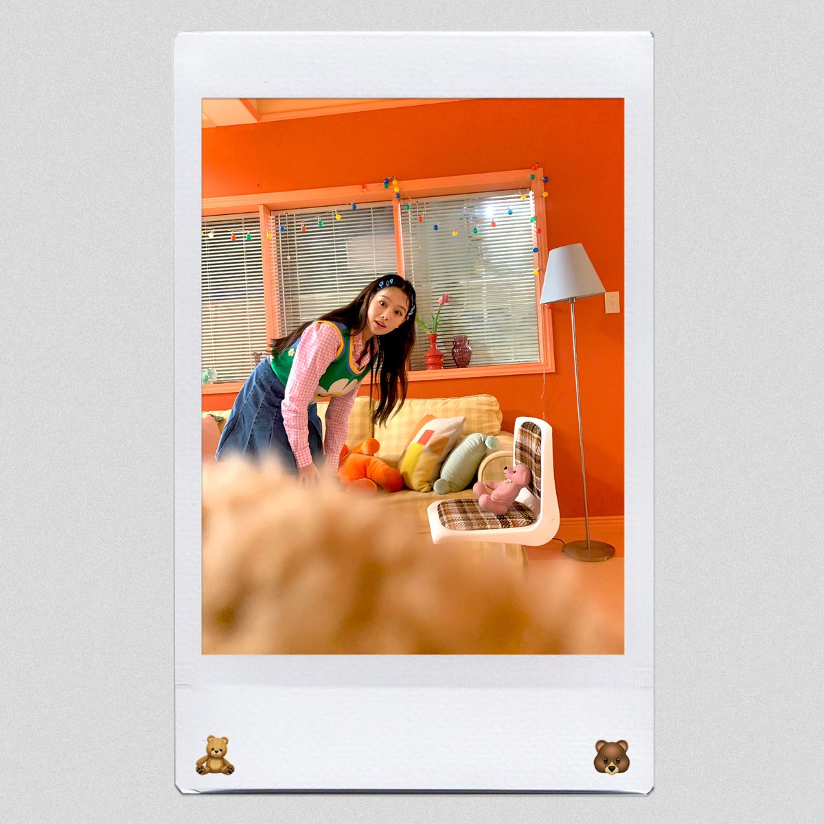 NToffcl_twt's tweet photo. 순간포착 📸 나띠 🧸🐻

#TwiNny_Polaroid
#나띠 #NATTY 
#TeddyBear #테디베어 https://t.co/qioAc2qsR5
