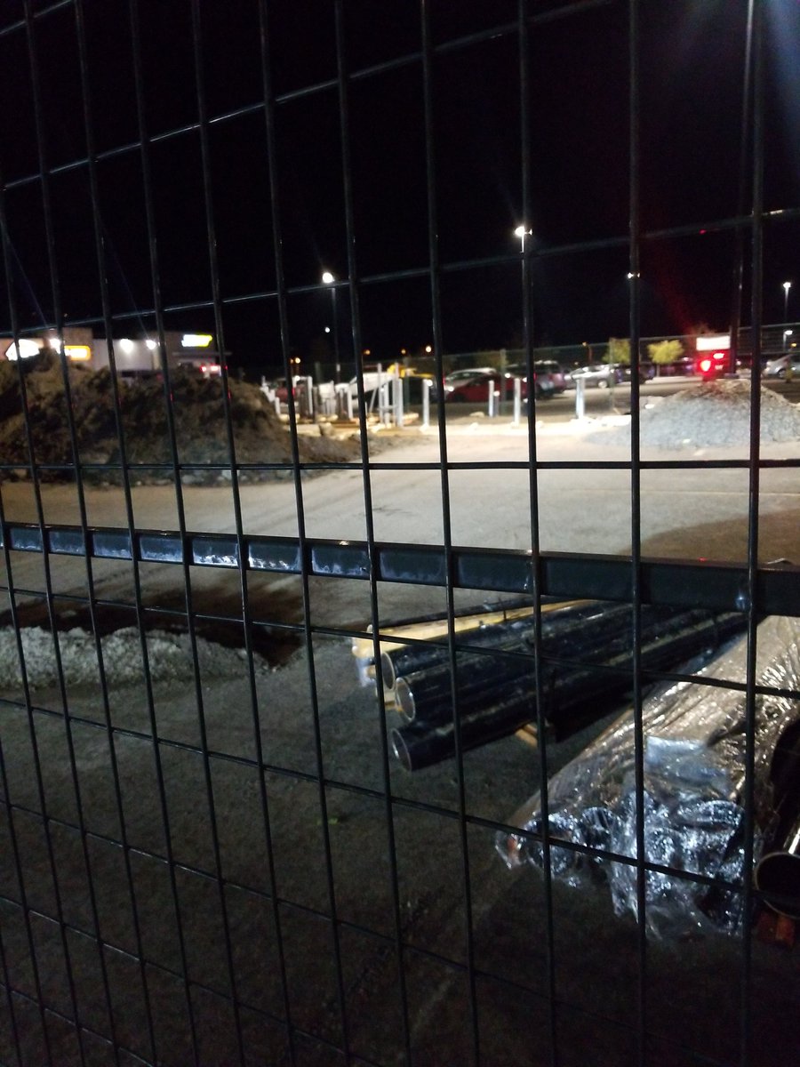 TaiKolenko's tweet photo. @teslainvernon I see a construction site perfectly suited for 8-12 Superchargers in West Kelowna across from TD Bank. Thanks @Tesla https://t.co/EMPDuvW217