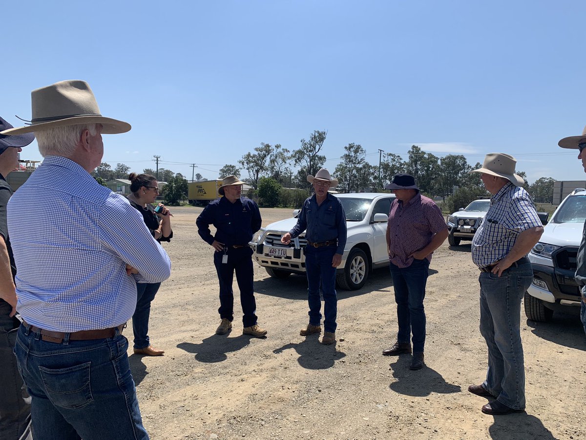 qta_trucking's tweet photo. #qtaoutandabout on the @SouthernDowns with #goondiwindiregionalcouncil scoping out #truckwash facilities #thinkbigonroadfreight #effluentmanagement #queenslandproductivity https://t.co/2dDyzY2LtP