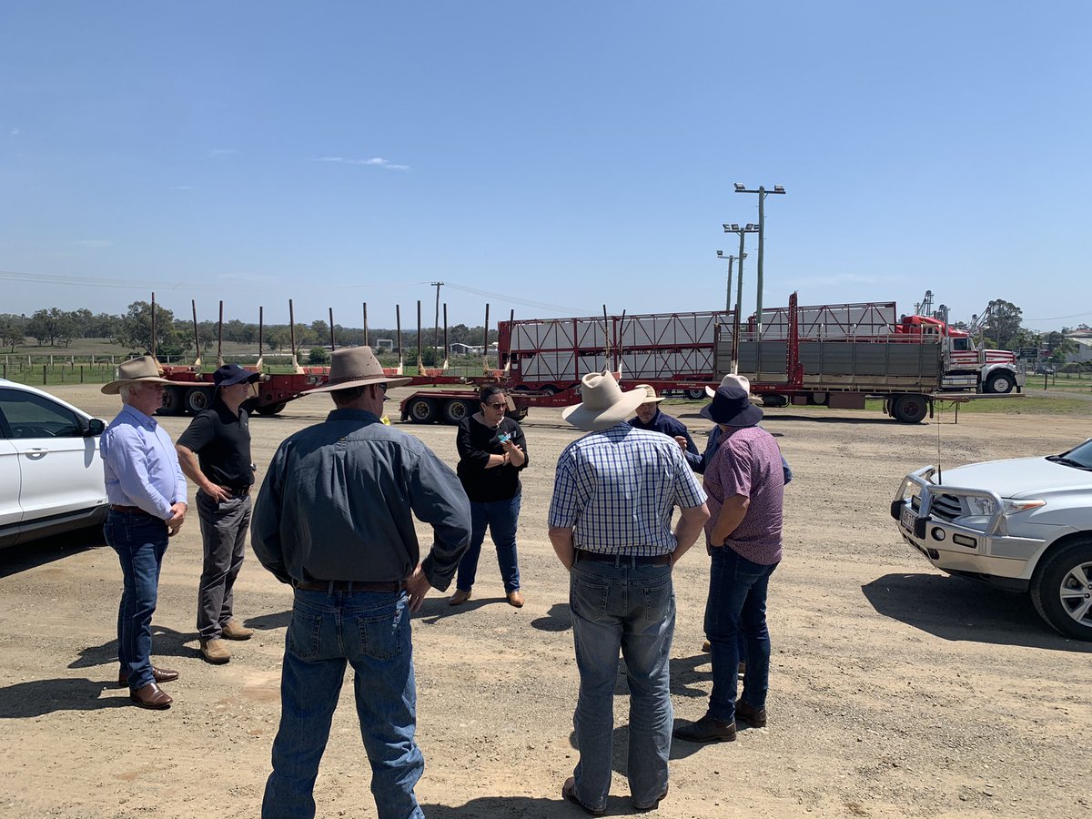 qta_trucking's tweet photo. #qtaoutandabout on the @SouthernDowns with #goondiwindiregionalcouncil scoping out #truckwash facilities #thinkbigonroadfreight #effluentmanagement #queenslandproductivity https://t.co/2dDyzY2LtP