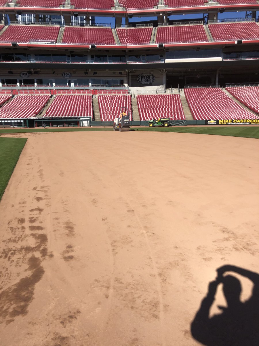 TurfSpartanLord's tweet photo. Busy day with tilling, laser grading, rolling, and settling our infield here at #GABP. Outstanding work by Derrik, @CeWaLlAcE1422, and @DHerm14 working hand in hand with Twitterless Doug Gallant. @reds #RootedInRedsCountry #Smooth #Tight #FallRenovation https://t.co/IdsH4zfNZ1