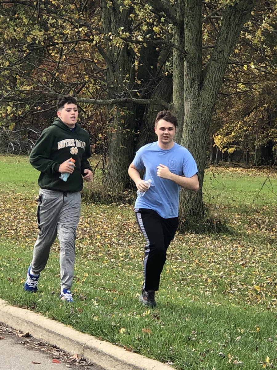 Oh041's tweet photo. Cadets participated in the Bataan Death March, running, walking, jogging, or rucking 14 miles over a 3 day period. We honored the prisoners of war that marched from San Fernando to Capas, starting on April 9, 1942. Although it was not easy, no one gave up! #middiestrong https://t.co/WgkgRqrcPM