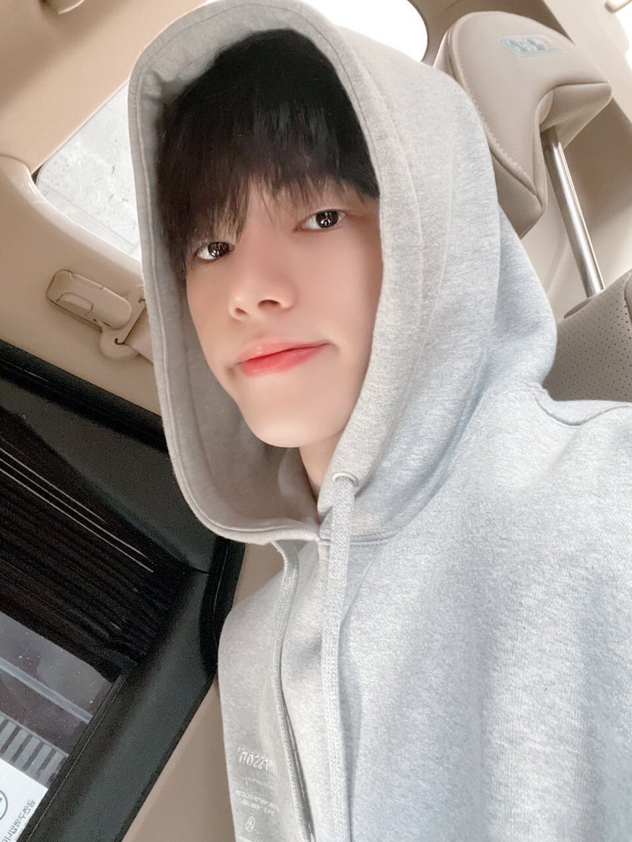 luvitynicky's tweet photo. Some of my ult boys really spoiled me today. 🥰💙 https://t.co/ifYIepCUZ5