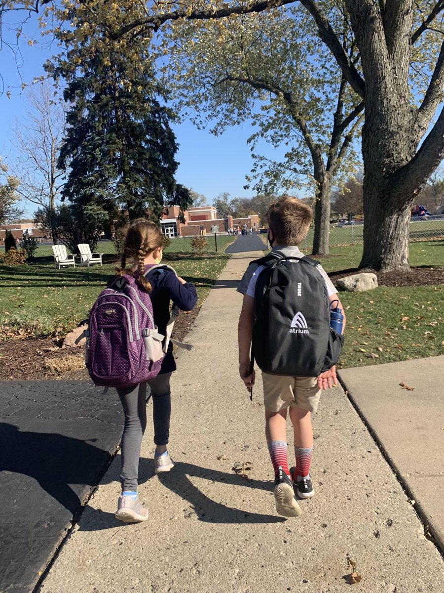 amgelfervideos's tweet photo. ๐๐ป๐๐ป๐๐ปto โฆ@d41franklinโฉ for a great #2ndFirstDay of school today. Nearly 8 months later, these two finally stepped foot back inside the building! Keep it up, everyone - these little people need to be IN school! ๐ค๐ผโฅ๏ธ https://t.co/aZkSlXCcXu
