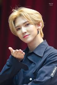YeosangBR's tweet photo. #PROTEJO | ATEEZ TIME!
ATINYs publiquem seus prints utilizando a #AteezFever + #ATEEZTIME!
@ATEEZofficial #ATEEZ https://t.co/q3qlrOJKNq