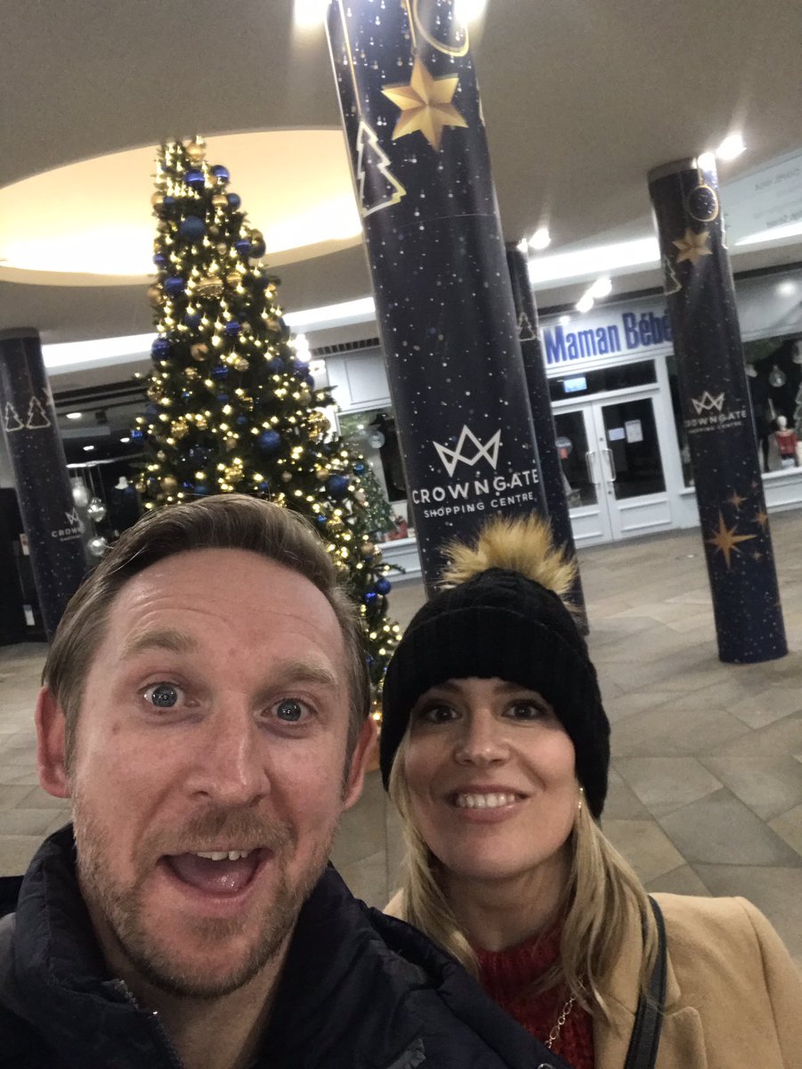 FMHursty's tweet photo. Walking home from town @CrownGateWorc - lockdown has begun...BUT SO HAS CHRISTMAS! Thank you @Christmas3Count https://t.co/VXXofjg6qv