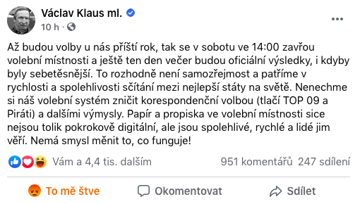 Gee2eR's tweet photo. Rusák radí s demokracií. #mlaus #klausml #trikolora https://t.co/6rAmU7YSL0