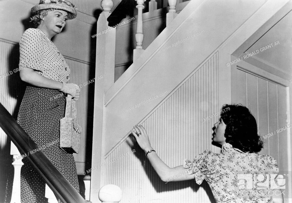 One source of kindness, Margalo Gillmore’s Mrs Edwards (pictured, left) gets to deliver the film’s best line: “A man wrapped up in himself makes a very small package.”  #Noirvember  #CauseForAlarm