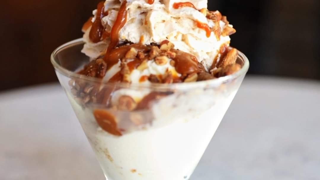 Is anyone else in need of some comfort today? We're here with all of the pumpkin and ice cream comfort treats tonight, because we all need something to rejoice! #PumpkinSpice #IceCream #comfortfood Photo credit: 
<a href="/austinfoodmag/">𝔸𝕦𝕤𝕥𝕚𝕟 𝔽𝕠𝕠𝕕 𝕄𝕒𝕘</a>