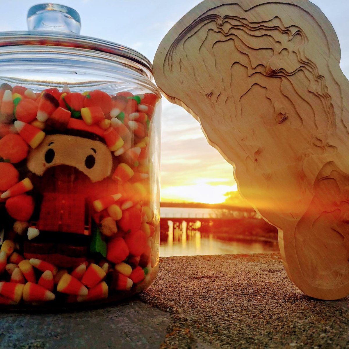 myBemidji's tweet image. Halloween may be over but our contest isn't! Guess you how many candies are in the jar and *retweet* and you could win this #BlueGrainMN mini birch Lake Bemidji! #myBemidji