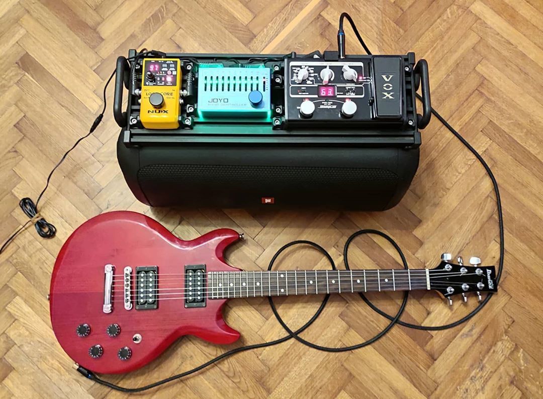JoyoBrasil's tweet photo. Repost @luib_gram 
Band Controller 

#joyobrasil #joyopedals #joyo #pedalboard #guitar #guitarra #joyoeffects #guitarpedal #guitareffects #knowyourtone #pedalandeffects #guitarplayer #guitargear #guitarporn #guitarsolo #instaguitar #guitarworld #guitarpedals https://t.co/ifksvdciGh