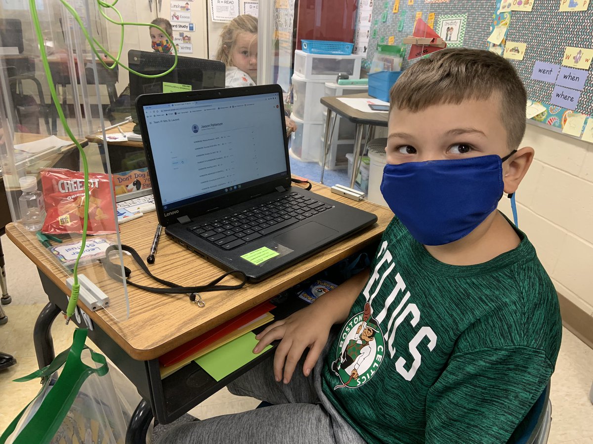 SSDITDEPT's tweet photo. Has been a busy couple of weeks for Mrs. Chartrain... lessons in Read &amp; Write, Google Docs 101, navigating Google Classroom. Love working with ALL my elementary students in Salem! #salempride #perseverance https://t.co/3LzmgNx2XT
