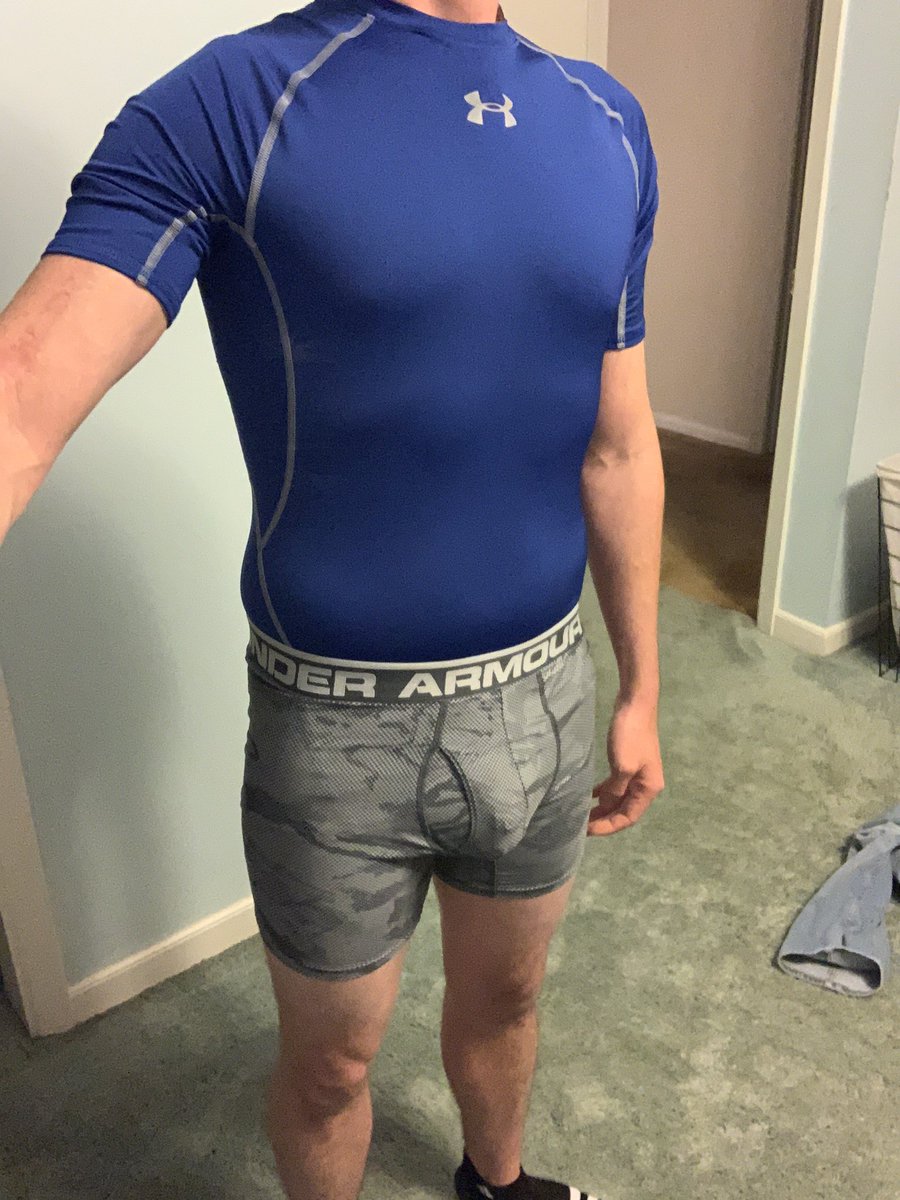 cagedboy1137's tweet photo. Anybody else have a thing for under armour? Love these they show off the #chastity bump and they make me feel like some straight jock even though I’m a lil locked boy. I used to wear them all the time. 🤦🏼♂️ #chastitylife #lockedsub #chastitysub #lockednub #cockcage #boxerjock https://t.co/xVLDGS44TU