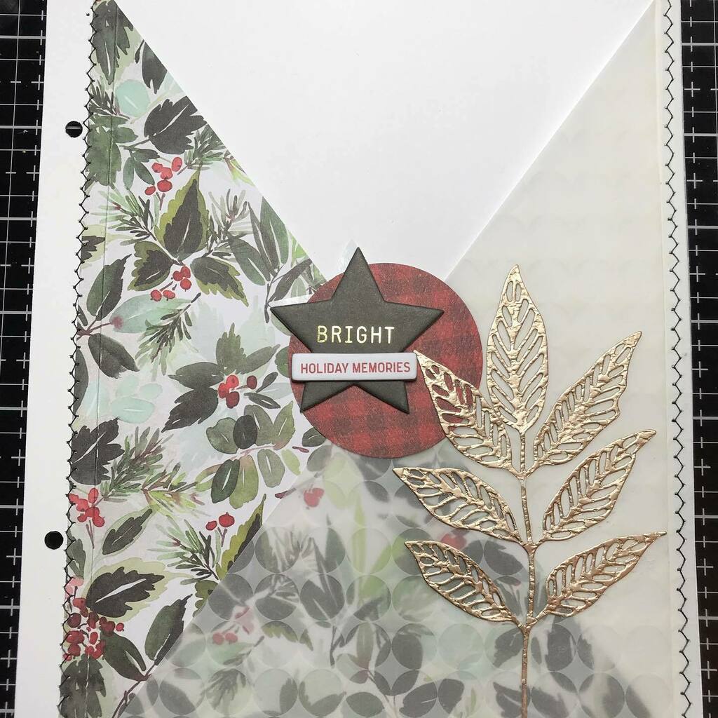 BearseKaren's tweet photo. Ok 1st piece made from @aliedwards #decemberdaily product play class! Very determined this year to get a book finished!! I changed it up just a bit. Love this idea. Combo of #aliedwards #timholtz just lots of fun! And so it begins... #scrapbooking #memo… https://t.co/vbGTmOtGaf https://t.co/vhf53ZkB8p