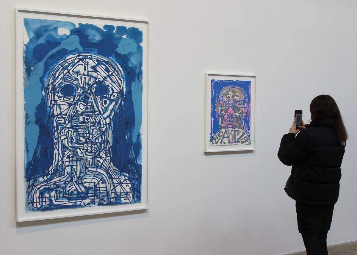 KSBArtDept's tweet photo. Another extremely productive walk through of the current exhibitions @HWSomerset  with our 6th Form artists. Also, a chance to discuss project ideas and links to project themes with @hillyerd_debbie Plenty to contemplate and inspire further experiments. #KingsBruton #KSBArt https://t.co/MfyhzjRaoq