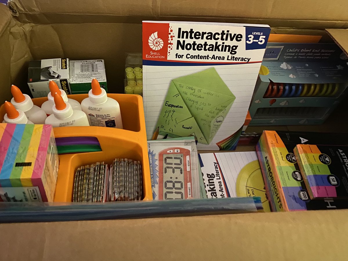 Ms_Lobos's tweet photo. Thank you @duallanguage @DallasISDBilEsl for the kit #interactivenotetaking @CowartDISD @dallasschools #thecowartadvantage https://t.co/GsfHWLTlDM