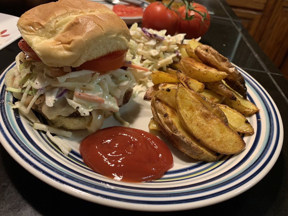 SassFromScratch's tweet photo. Ground pork burgers topped with Muenster cheese and apple slaw (with homemade apple cider dressing) on Hawaiian rolls. Yummy!! https://t.co/Ns5vmYsoe3
