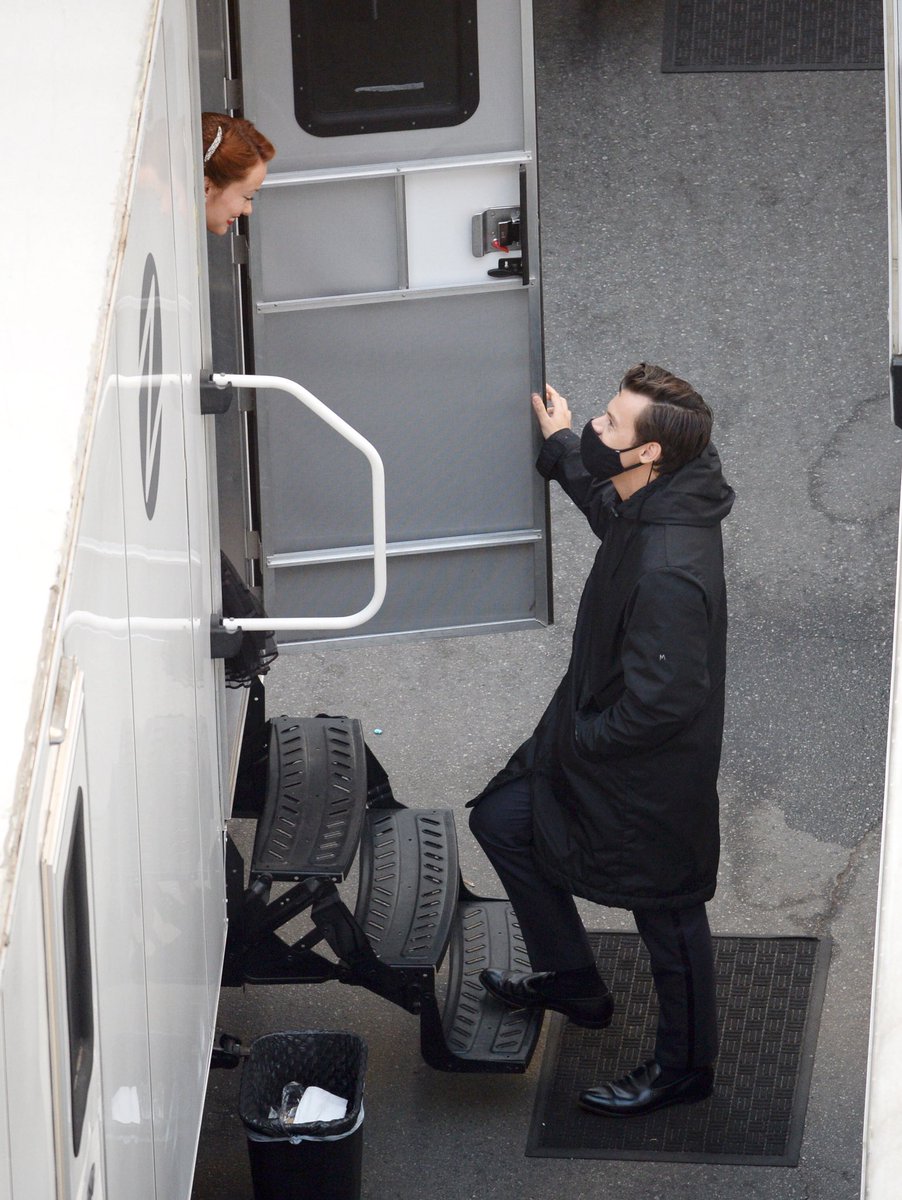 More of Harry and Olivia Wilde on the set of Don’t Worry Darling - November 3