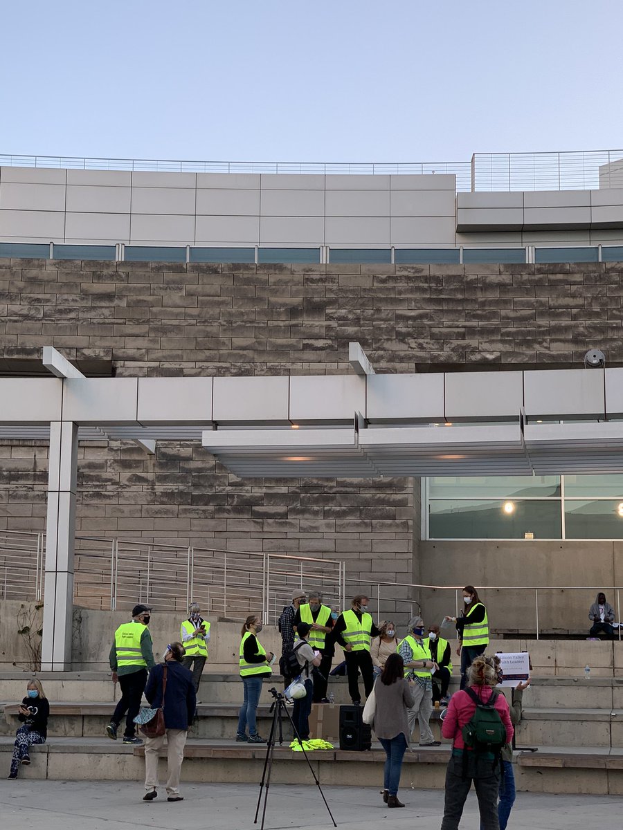 xxRelgrandxx's tweet photo. Here with La Voz for the Count All Votes prayer vigil at San Jose City Hall, taking place 5-6 p.m. Just 10 minutes until start https://t.co/4Z3hFq7Mhr