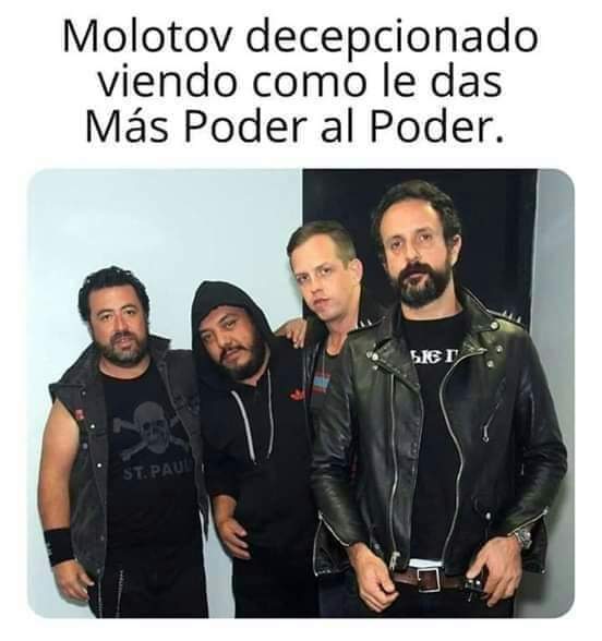 Rocktuver's tweet photo. #MemesRocktuber #Molotov https://t.co/rGnRljRYF6