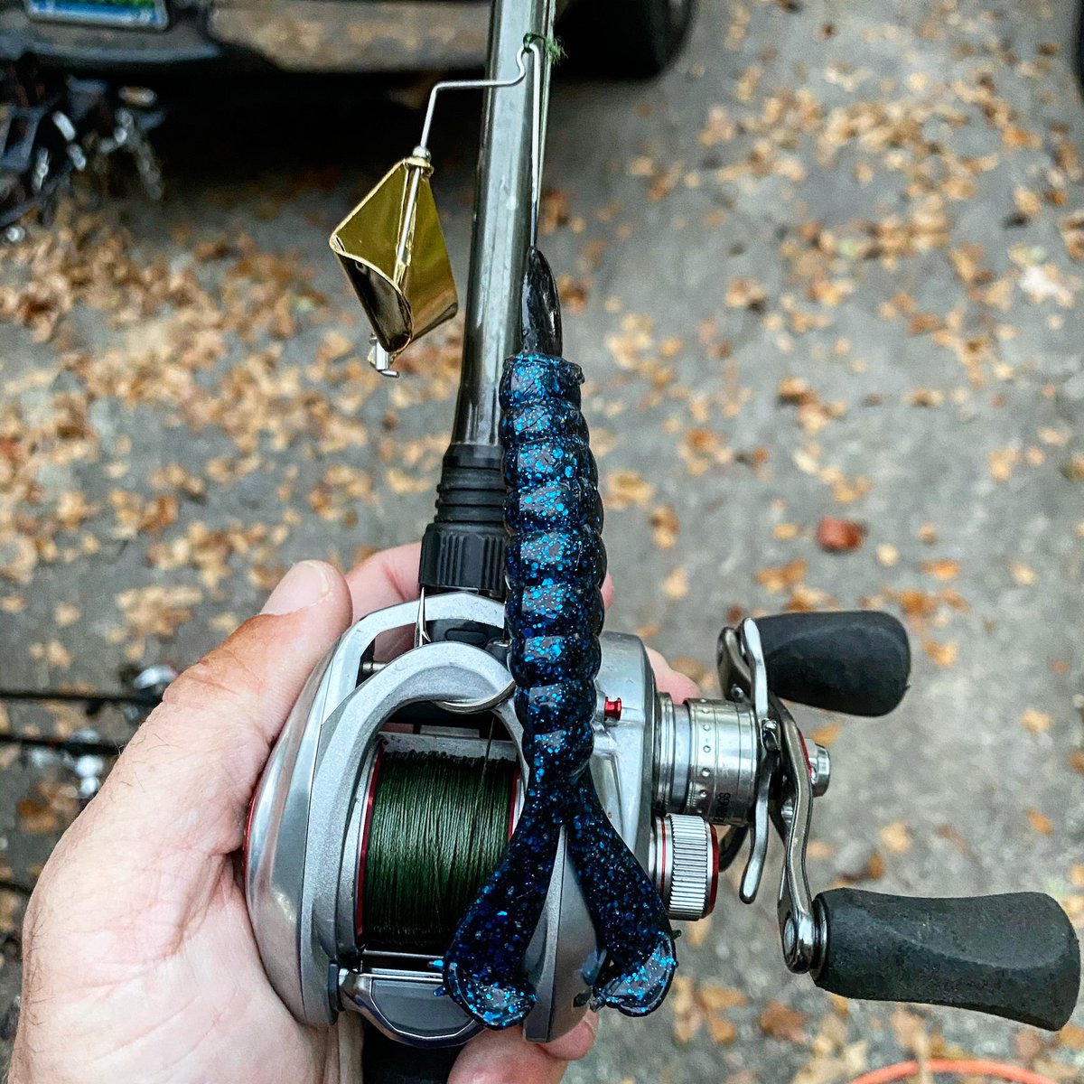 joeyfishing's tweet photo. Autumn leaves and the all new @Zmanfishing Billy Goat on the back of a Buzzbait is a winner! #fishing #buzzbait #billygoat #goatseries #zmangoat #braidedline #nofadebraid #tforods #johnnymorrisreels
@BassProShops
@TFORods
@Viciousfishing https://t.co/l44KOJ1E8m