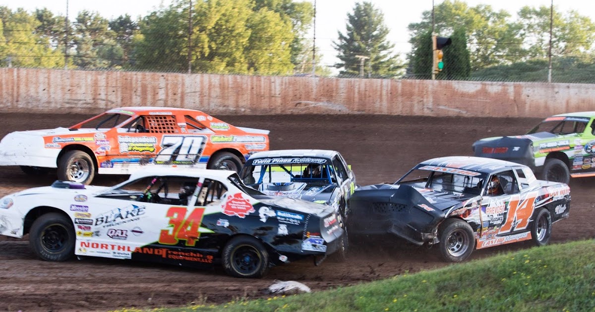 dmcAMain's tweet photo. Check out our newest blog post! See how our drivers stay safe while on the track! 
https://t.co/ymGi9xyjPO
#AMainSpeedway #Safety #DirtLife #DirtTrackCrash #CrazyCrashes #LifeIsBetterDirty https://t.co/9KZHDH6QVl