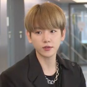 뭐냐구 진짜 붓기빠진 백현이 세상 제일 깜찍하구 귀엽구 사랑스러워ㅠ