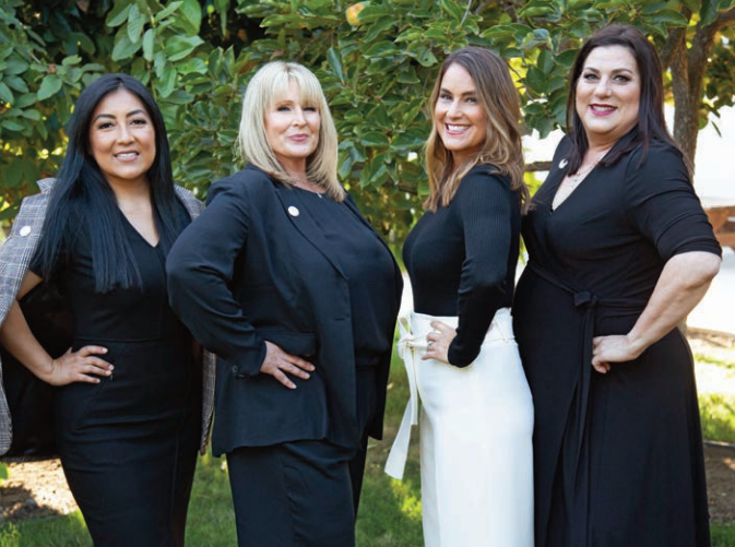 IFhomeless's tweet photo. A recent article in The Orange County Business Journal illuminates our fearless female leaders behind Illumination Foundation. Read more here: https://t.co/w9TESCeKWy
#ifhomeless @OCBizJournal #ocbusinessjournal #ocbj #womeninbusiness #womeninleadership #nonprofit https://t.co/oczrhNId7Y