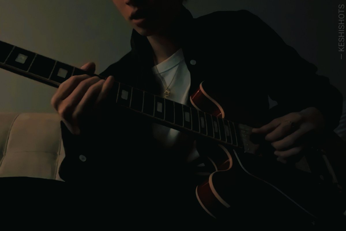 keshishots's tweet photo. 20201105 IG LIVE https://t.co/JicocTwBmR