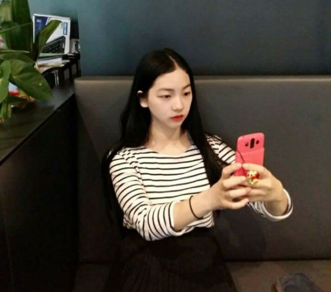 MYKARINA_TH's tweet photo. [📸] พรีเดบิวต์ของคาริน่า | คาริน่าสุดน่ารัก🐰🍒♥️

#KARINA #카리나 #YOOJIMIN #유지민
#aespa #æspa #에스파 @aespa_official https://t.co/juaTYJLPdF