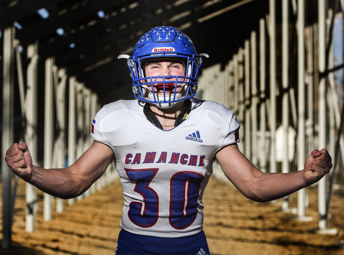 This week's Iowa Pacesetter is Camanche football player Eric Kinkaid. Small in stature, the linebacker delivers big hits for the Indians. 

Story: <a href="/zach_martin95/">Zach Martin</a> 
Photo: @JessGallDA 

qctimes.com/sports/high-sc… #iahsfb