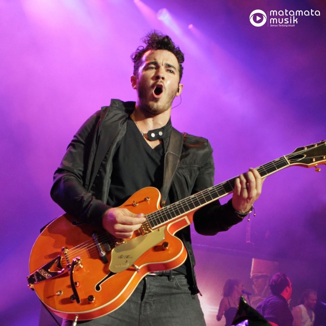 MataMataMusikID's tweet photo. Happy birthday @kevinjonas !
.
Hari ini 5 November 2020, #Musisi Amerika yang terkenal sebagai anggota band #PopRock, @jonasbrothers, Paul Kevin Jonas II berulang tahun ke-33.
.
#KevinJonas #JonasBrothers #MataMataMusik #InfoMusikTerkini #Musikgram #MusikUpdate #Musik https://t.co/uK7ocMIUEP
