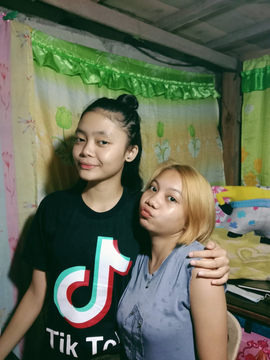 CanutoRosemay's tweet image. Happy Birthday Gurl  Love yah.💗🎂
#15birthday