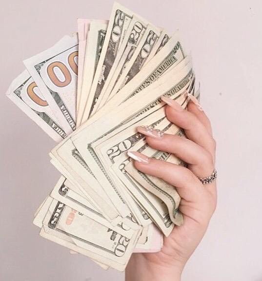 𝗡𝗼𝘄 𝗜𝘀 𝗧𝗵𝗲 𝗧𝗶𝗺𝗲....🕐💕
Want a plan B income?

I can help you with a extra income all from home, all around your families, work, commitments. Take control of your finances/situation. 

This is the best opportunity for the world right now all from your phone📲🌎📦