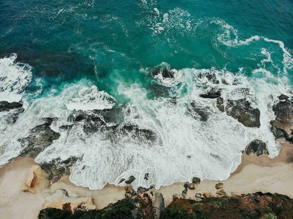Could anyone else go for this right now? .
.
.
.
.
#ocean #photography #nature #waves #travel #beach #oceanlove #surf #sunrise #surfphotography #oceanview #sea #photooftheday #oceanlover #oceanart #surfing #naturephotography #beachlife #wavephotography #… instagr.am/p/CHMEzqQnrUO/