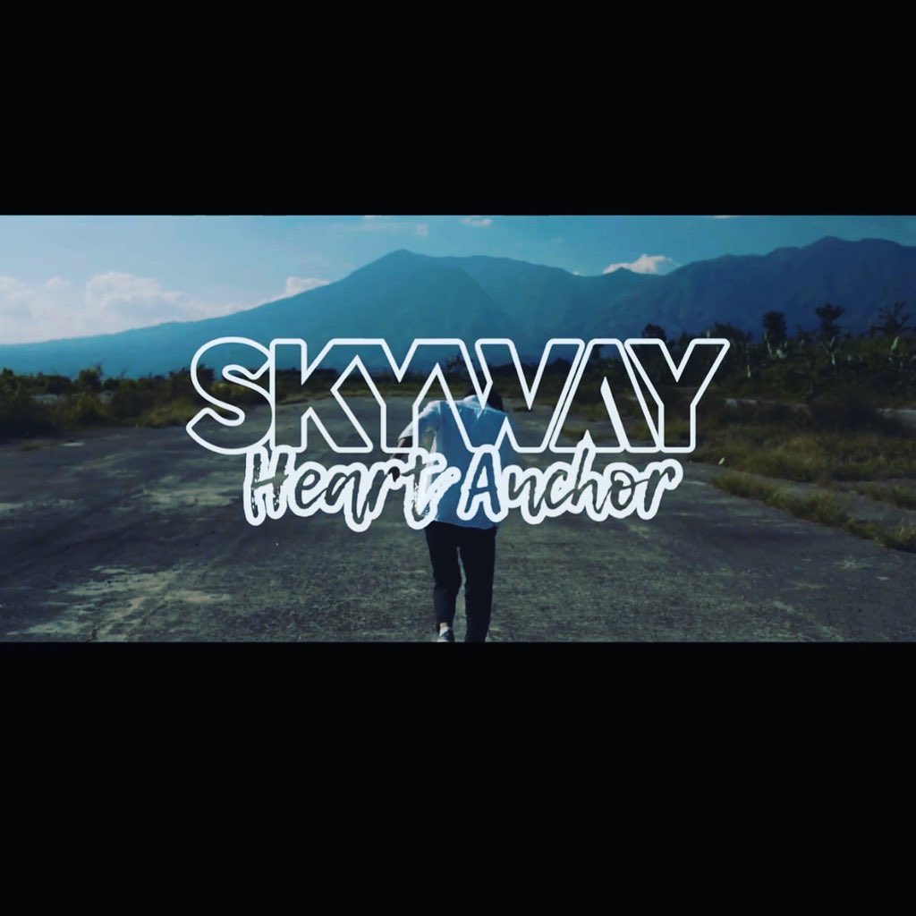 skywaypunk's tweet photo. Our new song/video ‘𝐇𝐄𝐀𝐑𝐓 𝐀𝐍𝐂𝐇𝐎𝐑’ is up over at @bluntmagazine right now! Will be available on all streaming platforms tomorrow. EP coming November 20th! Let’s go 💙⚓️

https://t.co/QMWAipfK03 https://t.co/4fBlQSFdtU