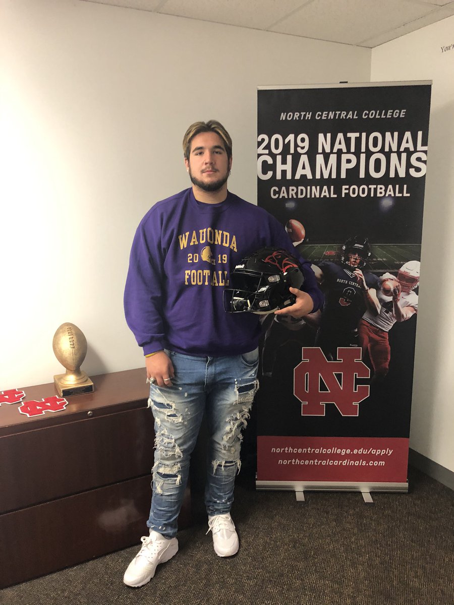 griffinlyons79's tweet photo. Had a Great time at North Central College! 💪🏈 @football_ncc @CoachDavidMills @GOWHS_FOOTBALL @EDGYTIM @DeepDishFB https://t.co/nlnVOBEUYV