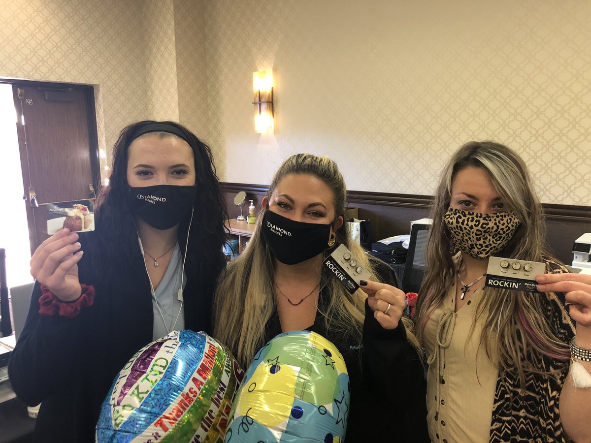 Angela Foe tweet media